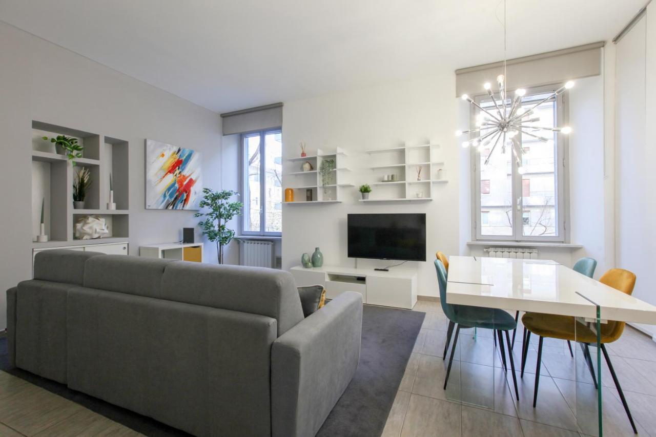 Modern Apartment Close To Shopping District Milan Luaran gambar