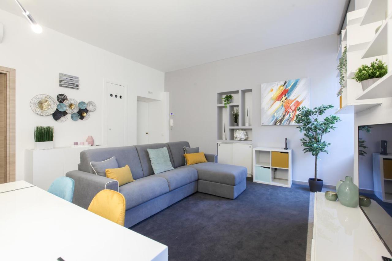 Modern Apartment Close To Shopping District Milan Luaran gambar